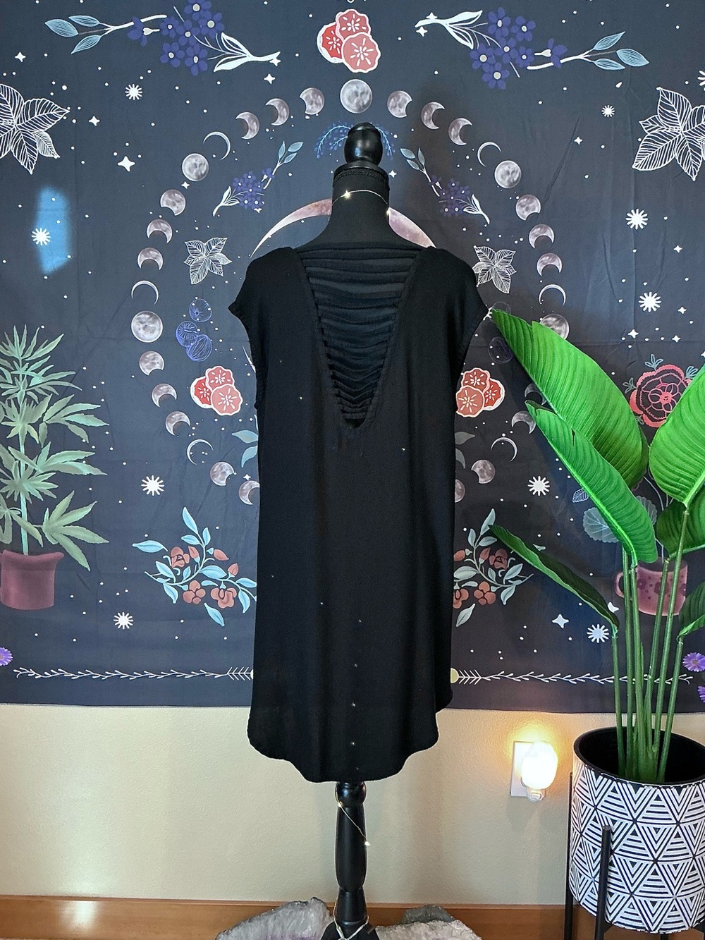 Tiare Hawaii Swim Cover-Up 🖤